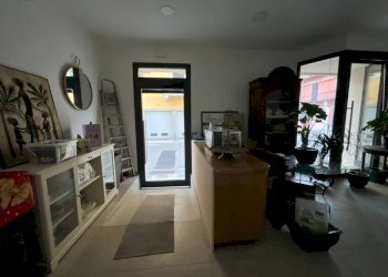 Interno non residenziale - Negozio via Andrea Moretti, Bergamo - foto 3