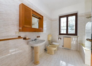 bagno - Independent house via cascina bianca, 9, hamlet Crocera, Barge - photo 15