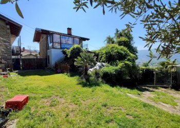 Casa indipendente Via Momborgo, 19, Rifreddo - foto 1