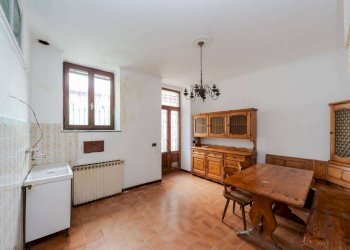 Two-room apartment Asso - photo 3