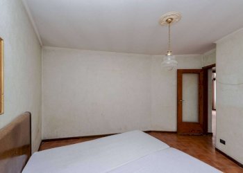 Two-room apartment Asso - photo 10