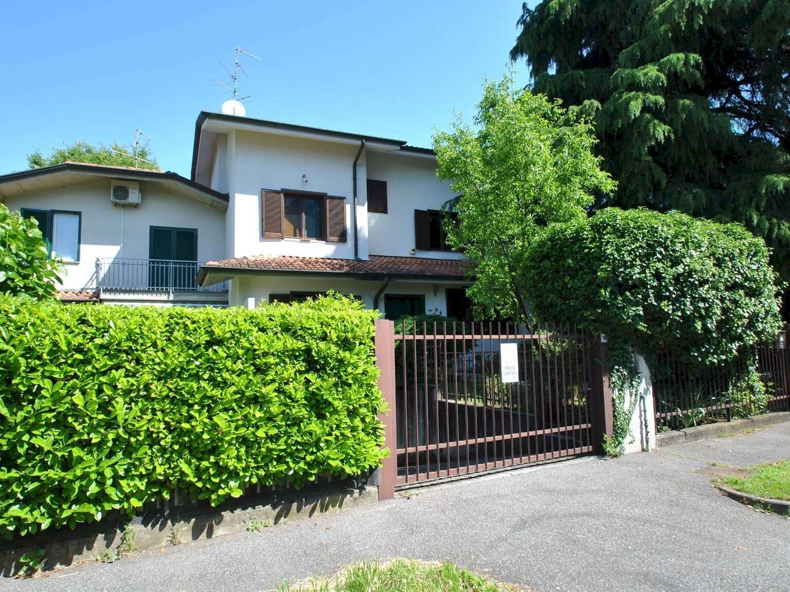 Villa a Schiera Vimercate - foto 1