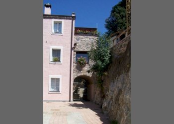 Castello Beverino - foto 2