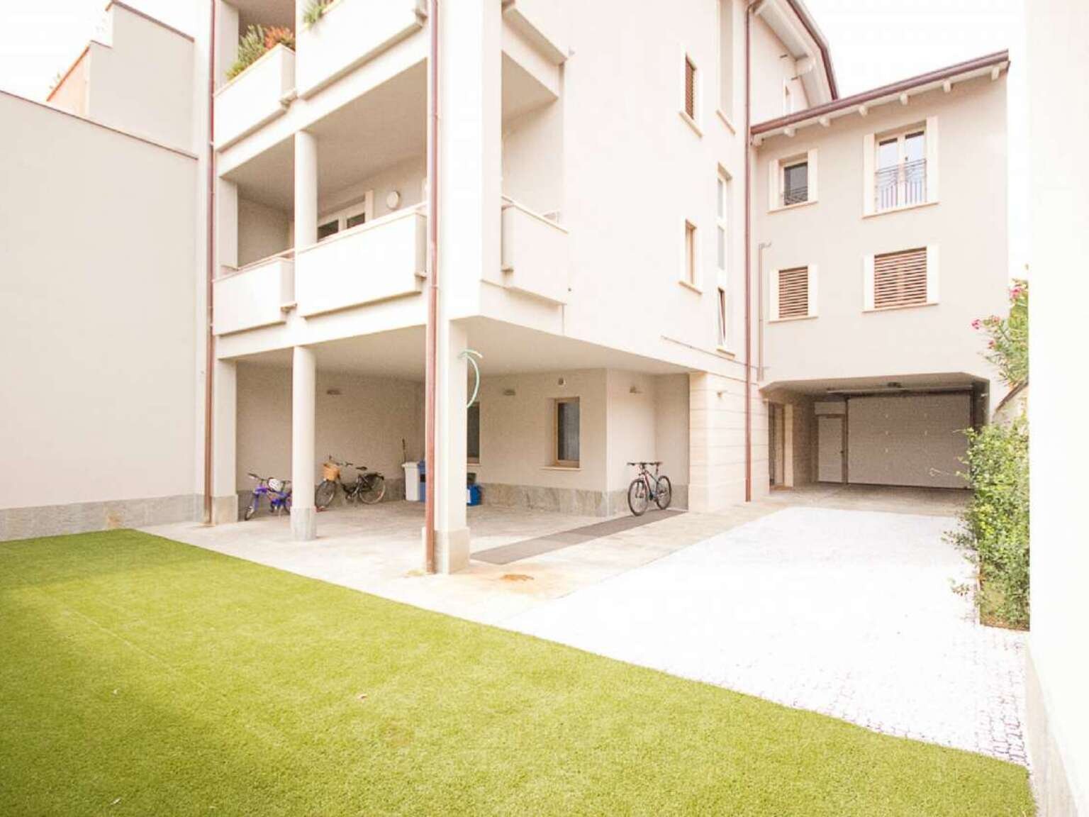 Bilocale Seregno - foto 1
