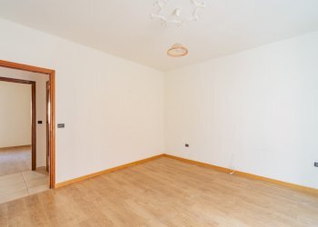 Four-room apartment Via Luigi Cadorna, Busca - photo 7