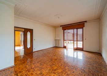 Appartamento Via Valentino, Busca - foto 1