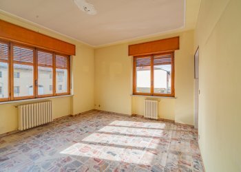 Appartamento Via Valentino, Busca - foto 9