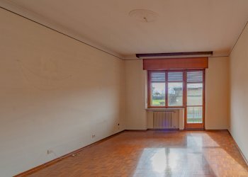 Appartamento Via Valentino, Busca - foto 13