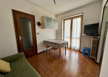 Trilocale via Arnaud, 24, Torre Pellice - foto 1