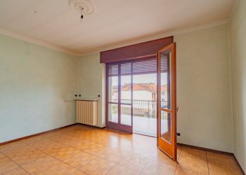 Quadrilocale Via Valentino, Busca - foto 7