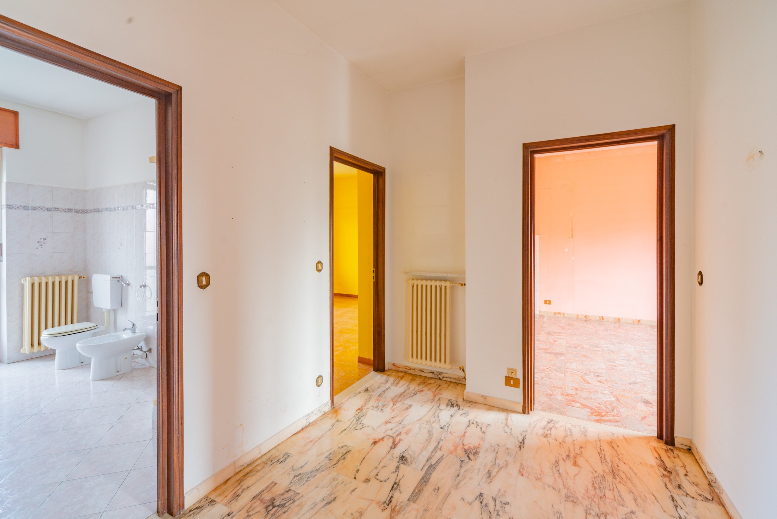 Trilocale Via Valentino, Busca - foto 2