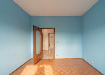 Three-room apartment Via Valentino, Busca - photo 8