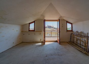 Attic Via Borgo San Dalmazzo, Cervasca - photo 7