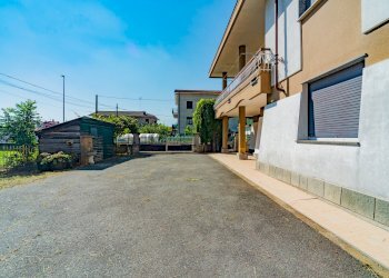 Attic Via Borgo San Dalmazzo, Cervasca - photo 12
