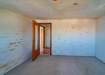 Attic Via Borgo San Dalmazzo, Cervasca - photo 17