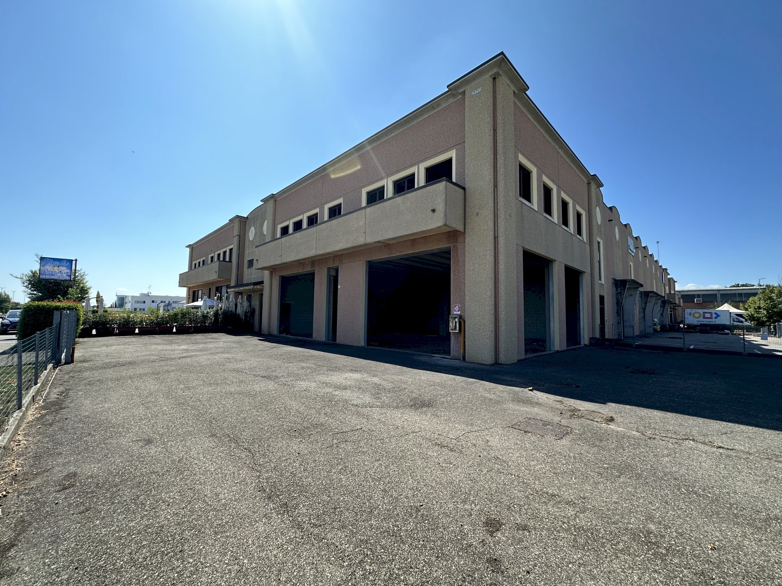 Commercial Premises San Cesario sul Panaro - photo 2