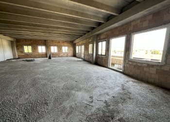 Commercial Premises San Cesario sul Panaro - photo 6