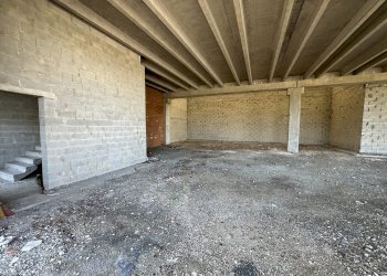 Commercial Premises San Cesario sul Panaro - photo 13