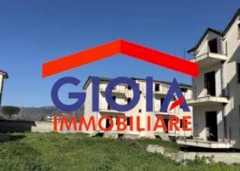 Appartamento Santa Maria a Vico - foto 4