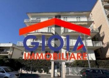 Trilocale Mondragone - foto 2