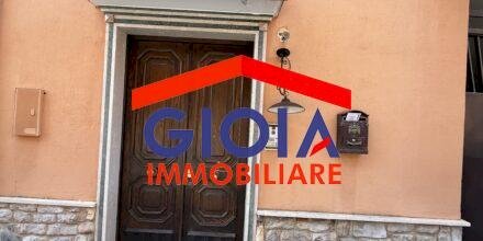 Three-room apartment Mondragone - photo 3