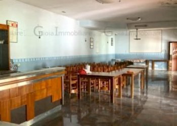 Attività Commerciale Roccaromana - foto 4