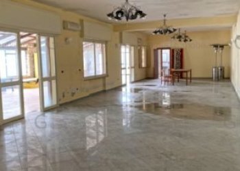 Attività Commerciale Roccaromana - foto 10