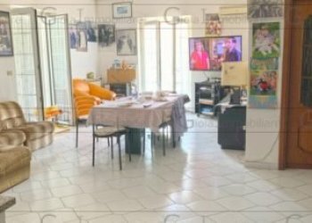 Porzione di casa Mondragone - foto 8