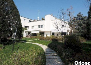 Porzione di casa Modena - foto 2