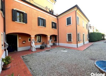 Villa Modena - foto 1