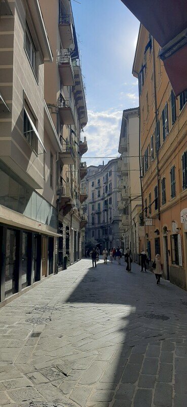 Tobacco shop La Spezia - photo 1