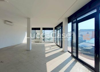 Locale Commerciale San Giuliano Terme - foto 2