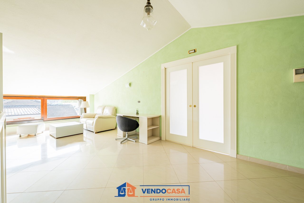 Two-room apartment Centallo - photo 1