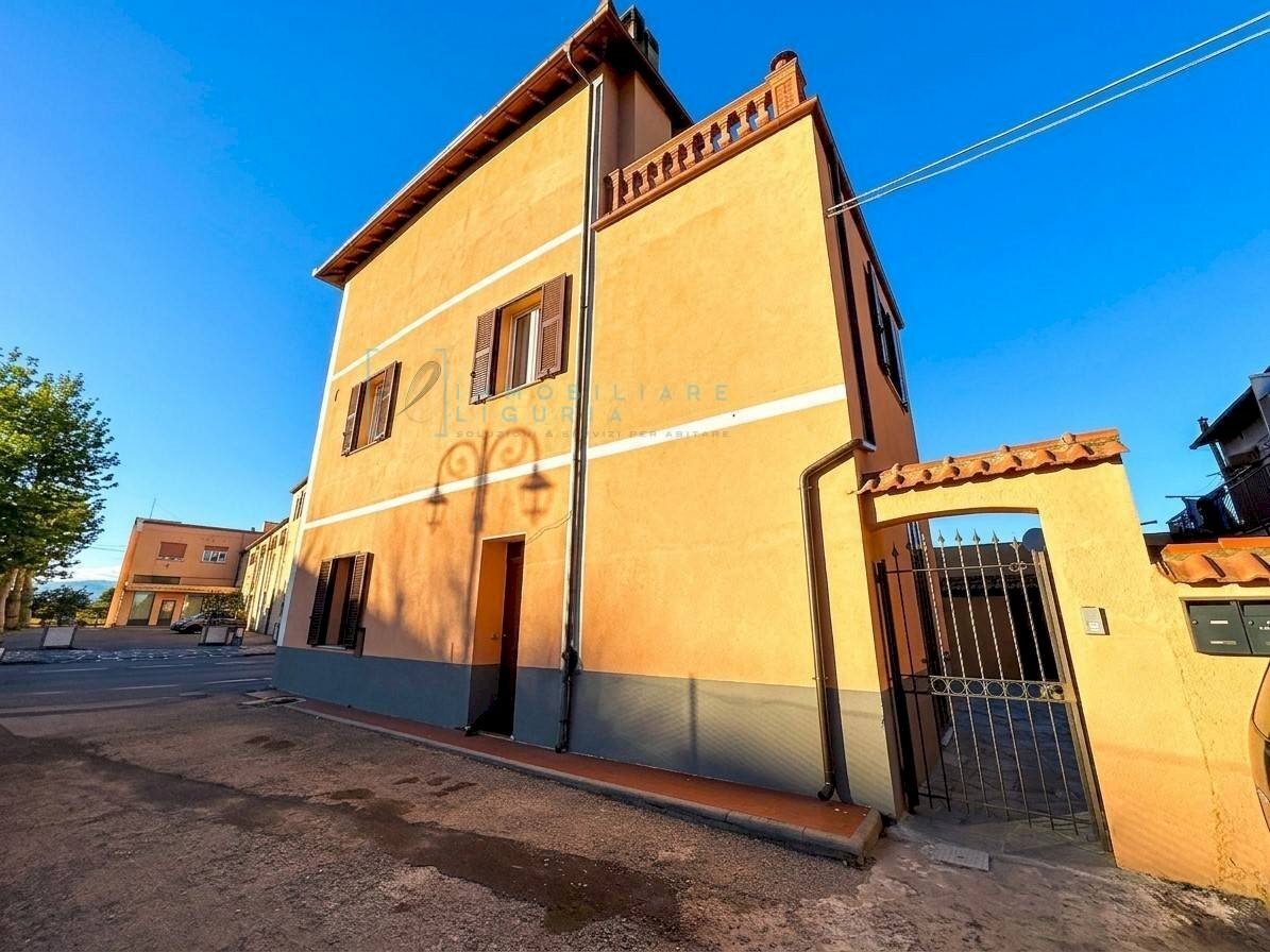 Foto 1 - Apartment Viale Pontelungo, Albenga - photo 1
