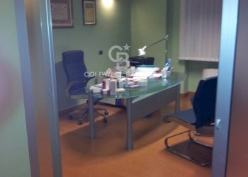 Foto 3 - Ufficio Via Pisanelli
 
35, Taranto - foto 3