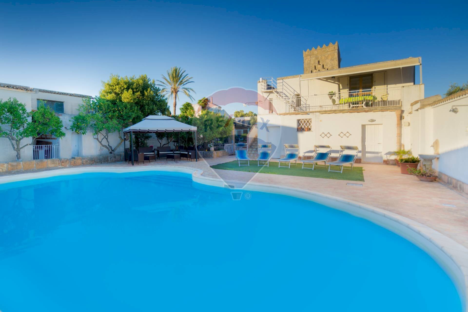 Piscina - Rustic Via delle magnolie
 
12, Mazara del Vallo - photo 1