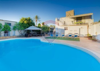 Piscina - Rustico Via delle magnolie
 
12, Mazara del Vallo - foto 1