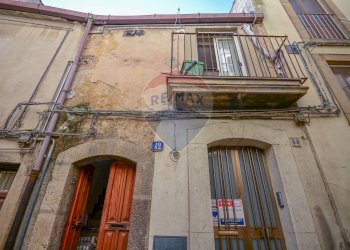 Edificio all\'aperto - Casa semi indipendente Via Cappuccini
 
42, Caltagirone - foto 2