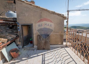 Terrazza - Casa semi indipendente Via Cappuccini
 
40/42/44, Caltagirone - foto 14
