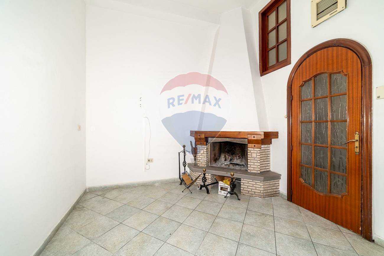 Soggiorno - Appartamento via angelo musco
 
80, Paterno - foto 1