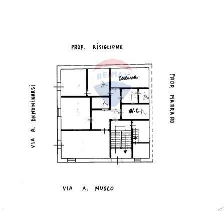 Pianta 2D - Appartamento via angelo musco
 
80, Paterno - planimetria 1