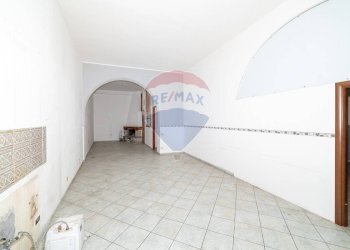 Stanza vuota - Appartamento via angelo musco
 
80, Paterno - foto 5