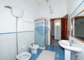 Bagno - Appartamento via angelo musco
 
80, Paterno - foto 12