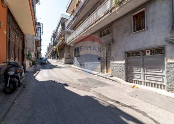 Edificio all\'aperto - Appartamento via angelo musco
 
80, Paterno - foto 18