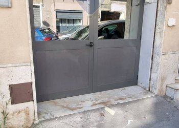 Edificio all\'aperto - Ufficio via G.VERGA
86, Paterno - foto 4