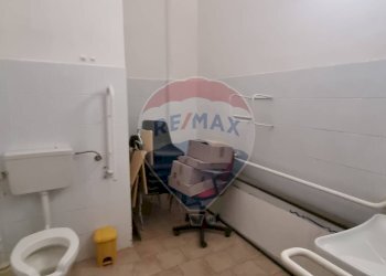 Bagno - Ufficio via G.VERGA
86, Paterno - foto 5