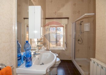 Bagno - Casa indipendente Via San Giovanni
 
34, Vizzini - foto 14