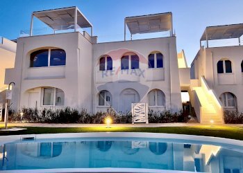 Piscina - Trilocale Via Loreto
 
1, Numana - foto 8