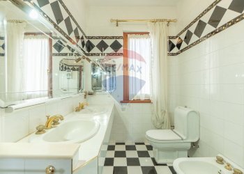 Bagno - Villa via giglio vecchio
 
13, Montefiascone - photo 51