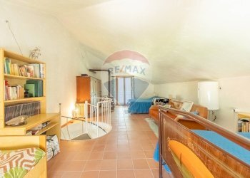 Sala da pranzo - Villa via giglio vecchio
 
13, Montefiascone - photo 60